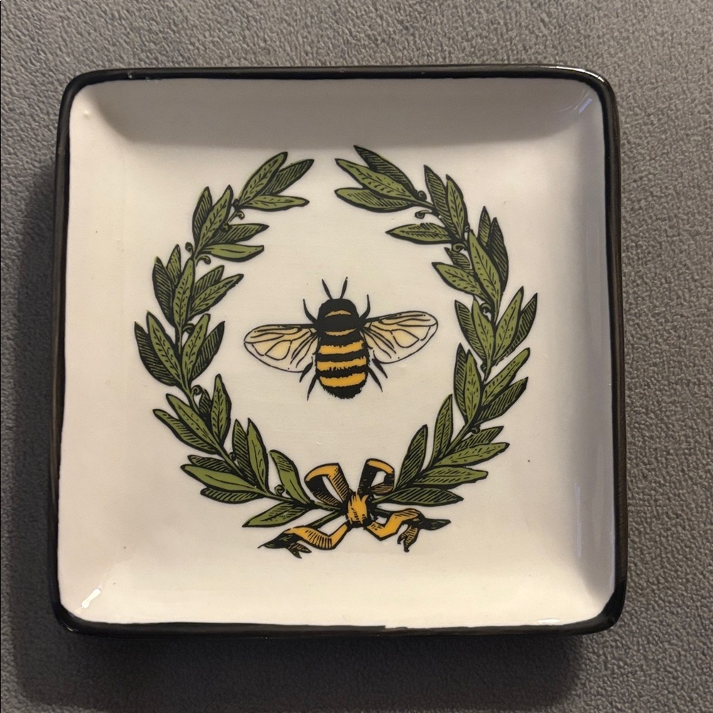 Bee and Laurel Square Trinket Dish